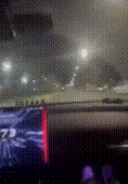 世界杯皇冠信用平台_事发广州！最高170km/h小车遇逆行“电鸡”世界杯皇冠信用平台，结果……