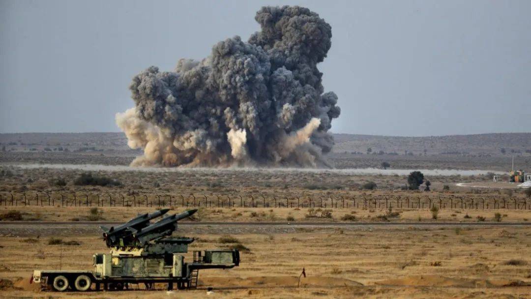 皇冠信用网登1_中方力挺巴基斯坦皇冠信用网登1,王毅警告印度:后果自负!克什米尔冲突再升级,中国呼吁和平解局