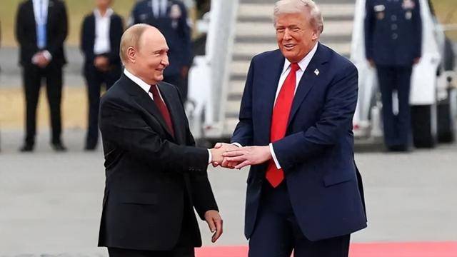 皇冠信用網代理_特朗普：中俄是“天然敌人”皇冠信用網代理！俄会背刺中国吗？三个铁证说清真相