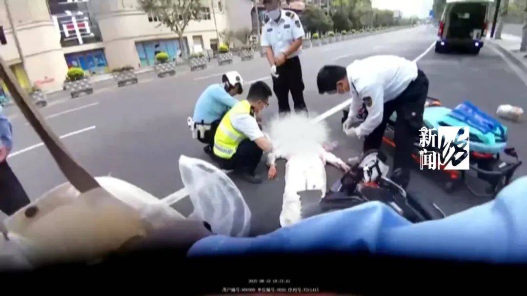 皇冠信用盘账号_上海街头一女子突然倒地皇冠信用盘账号，满脸是血！很多人用过，已致多起意外！赶快赶快