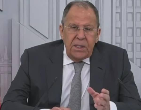 皇冠信用網会员注册网址
_拉夫罗夫:对于特朗普提的所有调解建议皇冠信用網会员注册网址
,泽连斯基都说“不”