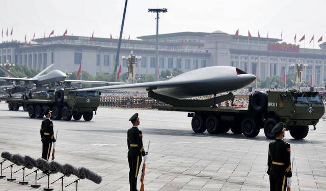 皇冠賬號_憋了几个小时皇冠賬號，外媒锐评九三阅兵：中国武器看着强，但没打过实战