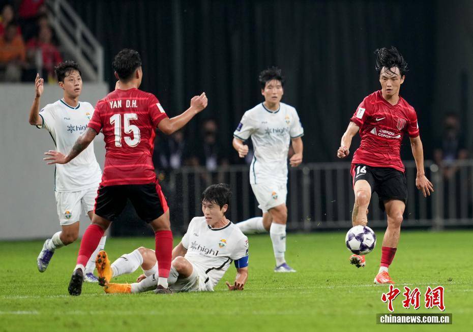 如何注册皇冠足球代理_2025/2026亚足联冠军精英联赛第2轮：成都蓉城队1比0胜韩国江原FC队
