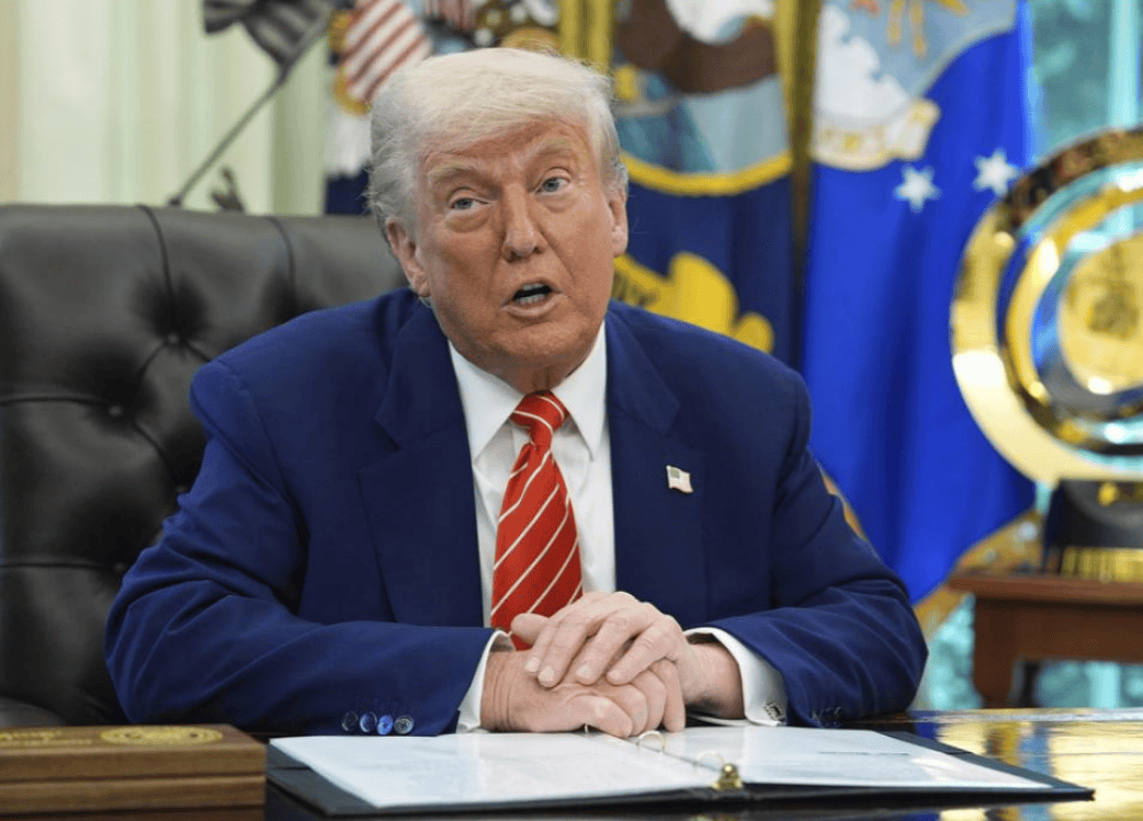 皇冠信用网在线开户_全美50州揭竿而起皇冠信用网在线开户，要求特朗普立刻下台，中国这一招美国招架不住