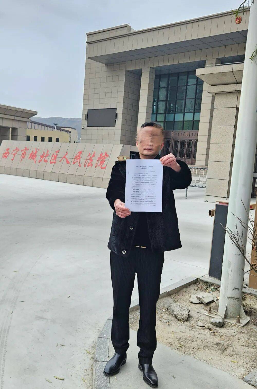 皇冠信用盘平台
_母亲派出所里遭民警责骂皇冠信用盘平台
,男子插话后被拖进女厕群殴!涉案警员公开受审