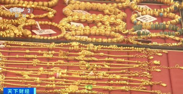 体育皇冠信用网_黄金“代购”火了体育皇冠信用网！律师紧急提醒：风险极高