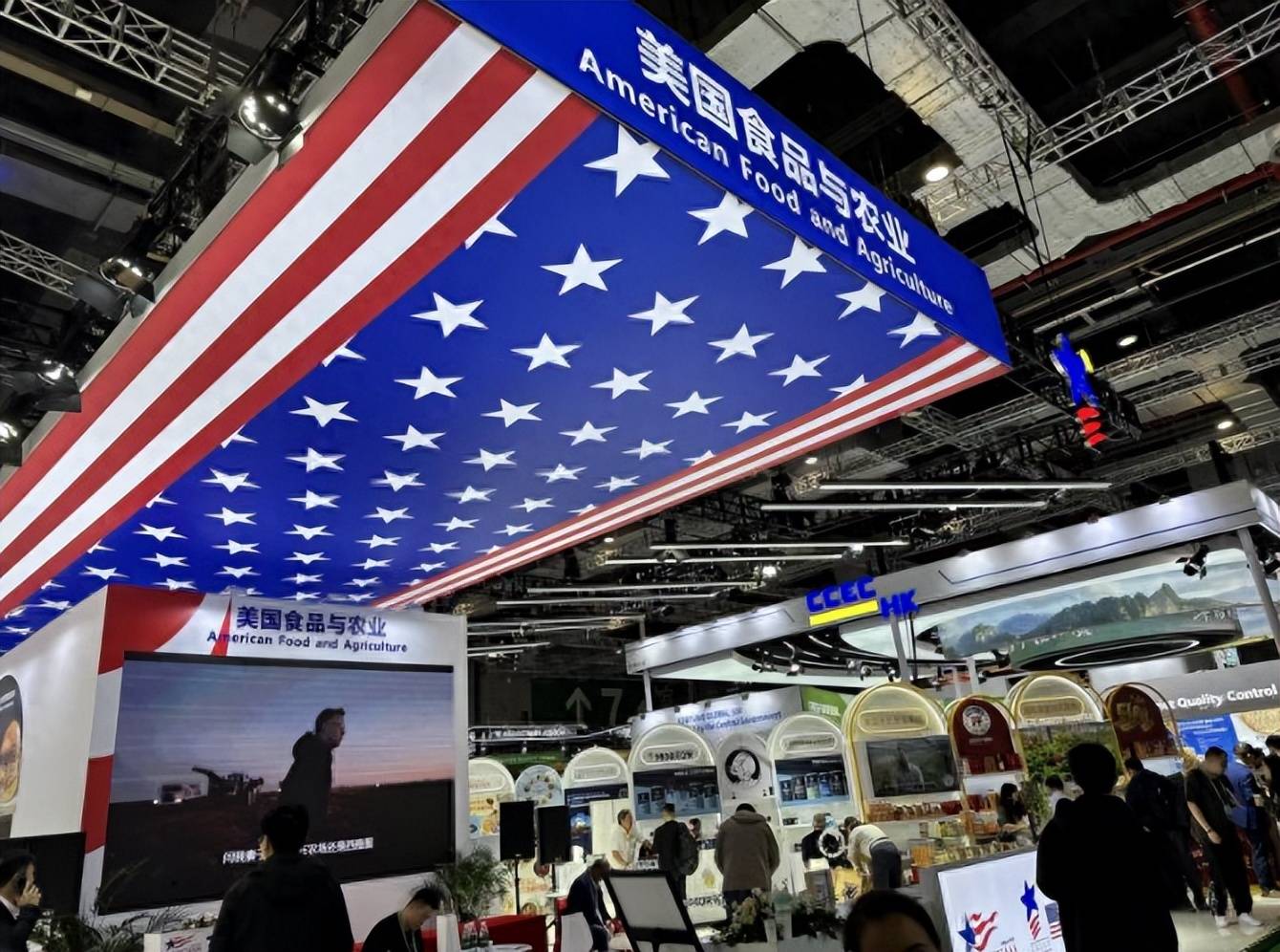 皇冠信用网_美国大豆比巴西豆贵还加税皇冠信用网，中国采购停滞不是违约，市场规律才是关键？