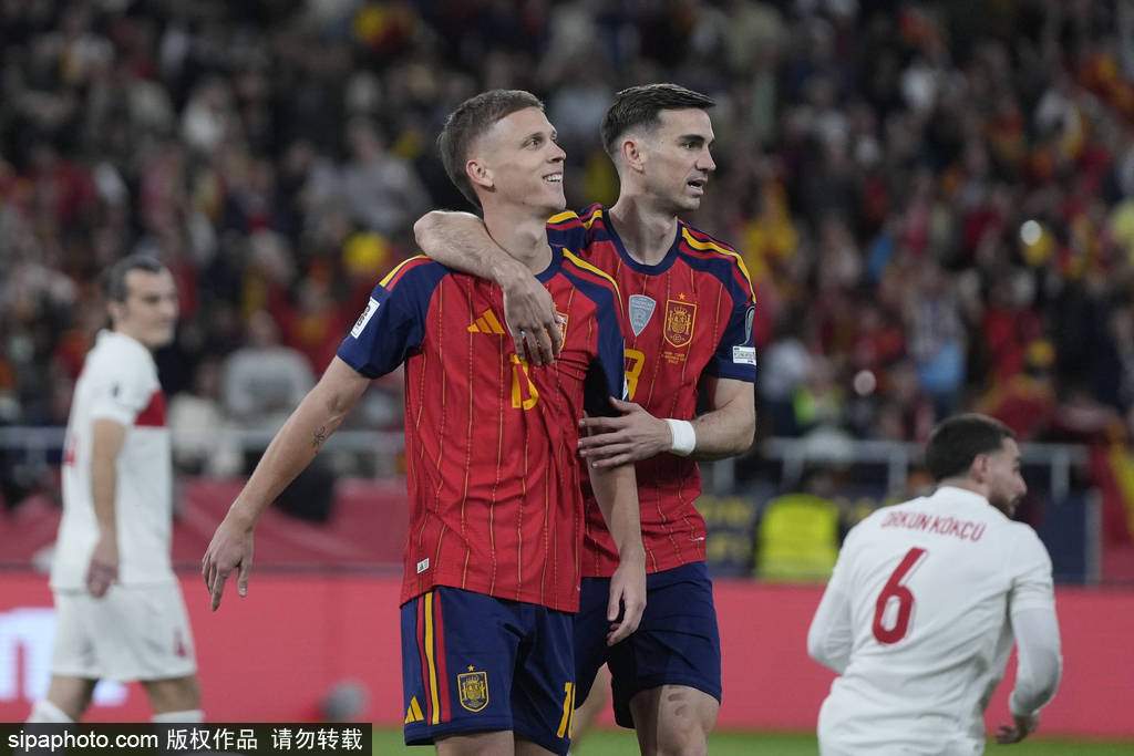 皇冠登一登二登三区别_直通世界杯皇冠登一登二登三区别！世预赛-奥尔莫破门 西班牙2-2土耳其