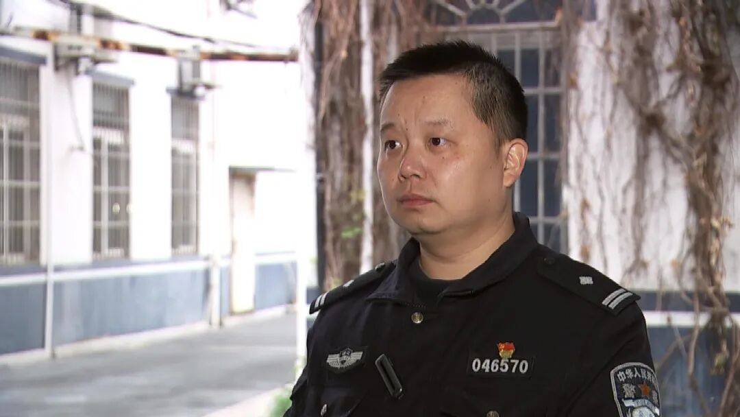 皇冠信用網出租_因妻子没带包子回家皇冠信用網出租，浙江一男子怒把30斤行李箱从6楼扔下，还称“砸到人了我就负责，没砸到就没事”，目前该男子已被刑拘