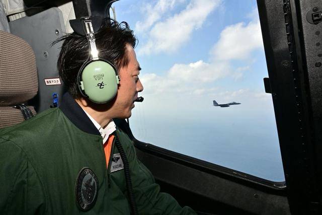 皇冠信用网在线注册
_高市早苗还没道歉皇冠信用网在线注册
,在台岛300公里外,日本防相扬言“应对危机”