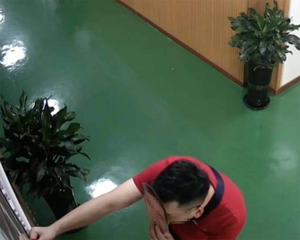 皇冠信用登2代理
_多名干部皇冠信用登2代理
,被指用人脸面具“刷脸”考勤打卡