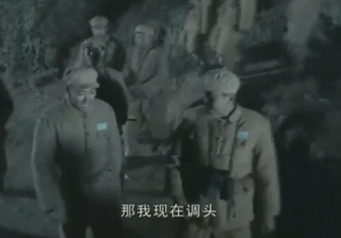 棒球
_祁团长:“放你X的狗屁棒球
!不想打仗就滚!”这才是最过瘾的脏话