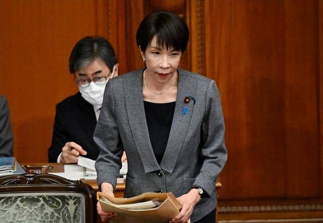 马赛足球
_承认《中日联合声明》马赛足球
,但不敢复述条款,高市早苗揣着明白装糊涂