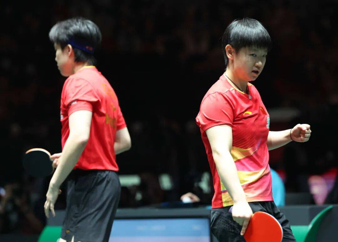 巴拉圭足球
_中国队全胜进4强巴拉圭足球
,半决赛将战韩国队 | 混团世界杯