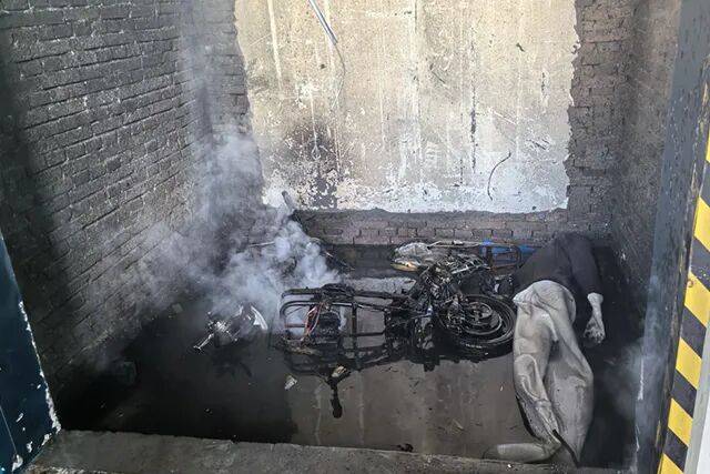 皇冠体育App下载_集中曝光皇冠体育App下载！郑州市2025年11月共发生13起电动自行车火灾！