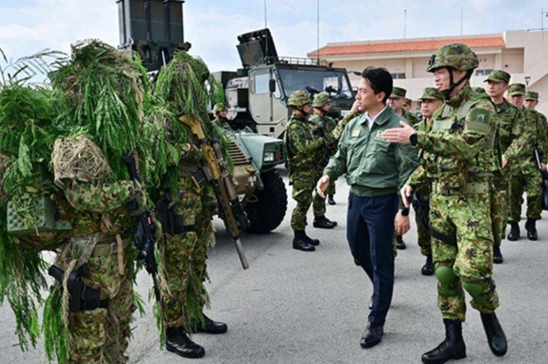 皇冠信用哪里申请_拖了40天皇冠信用哪里申请，高市早苗对中国统一方式，首次作出回应，中方：日本没资格置喙！