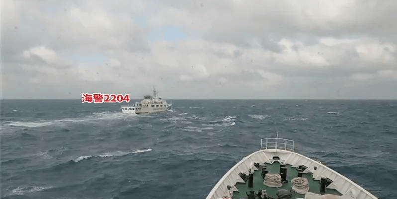 皇冠信用网怎么申请_炮衣摘掉皇冠信用网怎么申请,枪已上膛!14艘执法船包围台岛,中国海警做好拦截准备