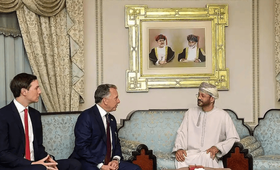 皇冠信用网押金多少_美伊谈判大反转？特朗普向伊朗服软了皇冠信用网押金多少，只因对方手里有一样东西